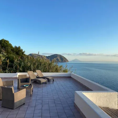 Eolian Mare - Floating Over The Sea * San Salvatore (Messina)