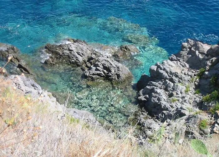 Eolian Mare - Floating Over The Sea Holiday home San Salvatore (Messina)