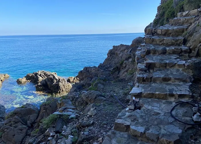 Eolian Mare - Floating Over The Sea