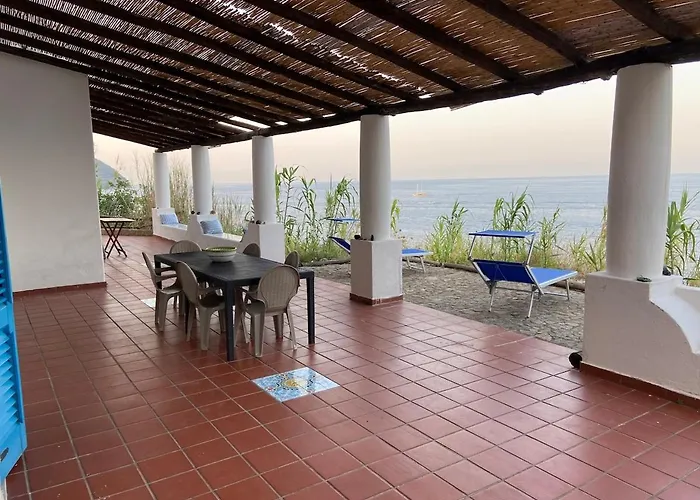 Eolian Mare - Floating Over The Sea Prázdninový dům